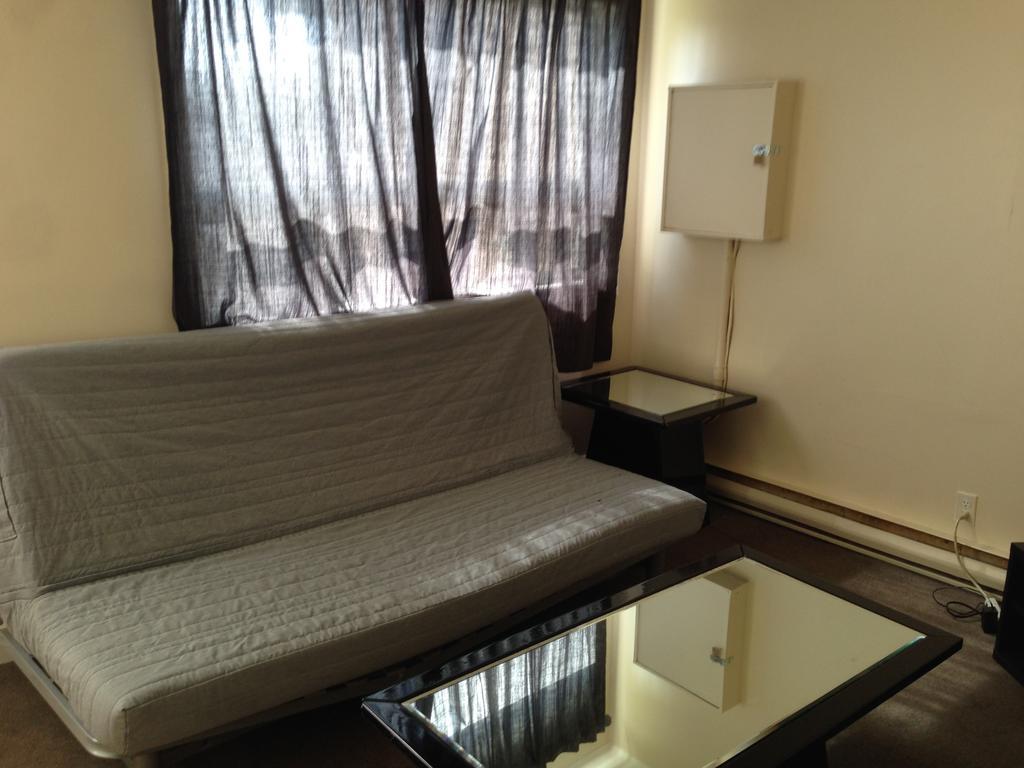Ivy Motel Торонто Екстериор снимка